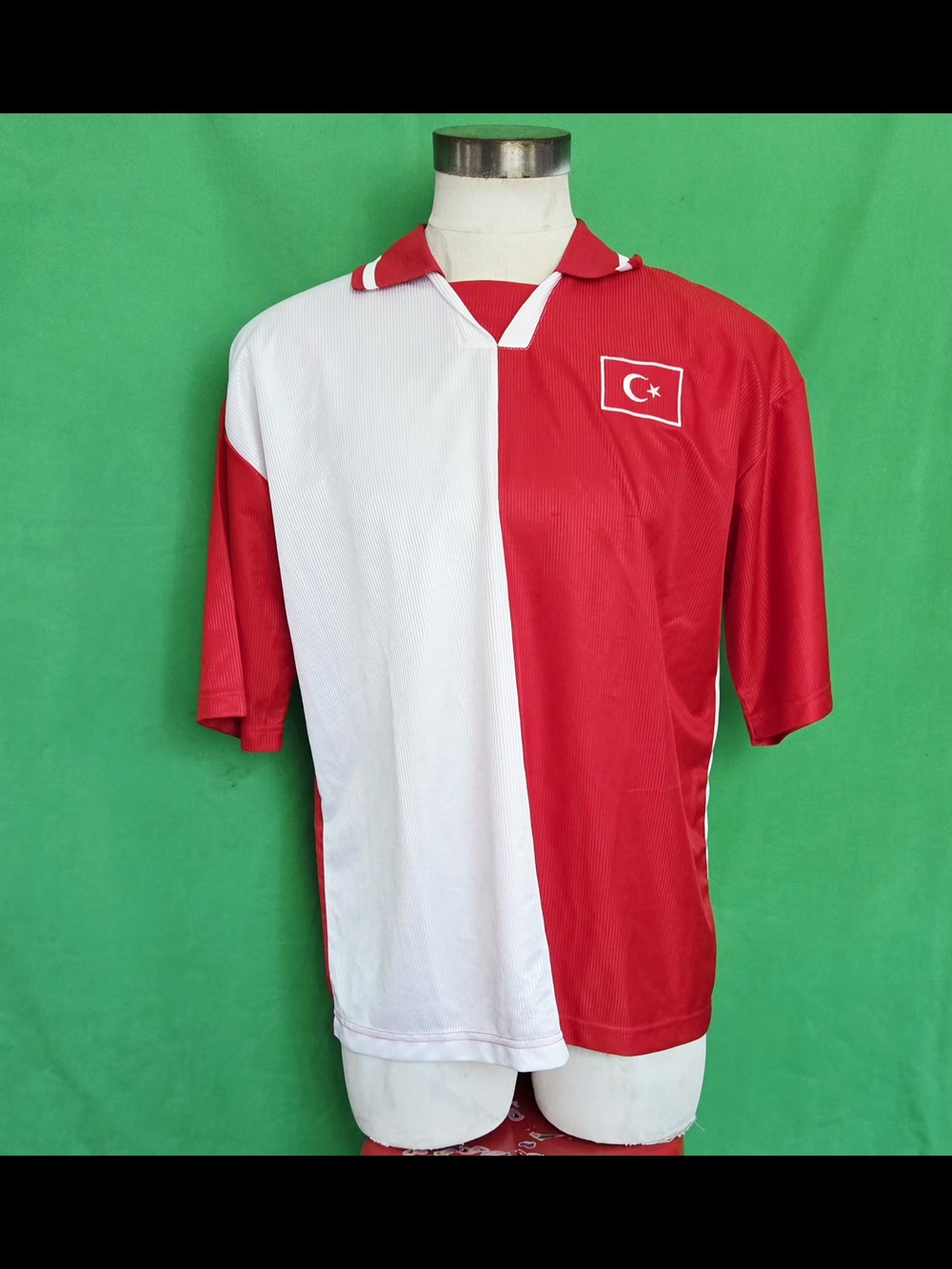 TURKEY NATIONAL FOOTBALL SOCCER 2006 JERSEY No 11- HASAN SAS SIZE XXL